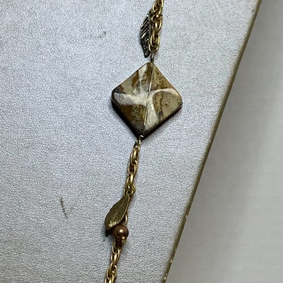 Vintage Cold Water Creek Gold Tone Faux Stone And Leaf Necklace 36" (2557) - Picture 5 of 9